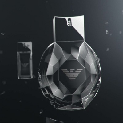 Perfume Armani Diamonds Eau de Parfum 50 ml mujer Frasco Armani Diamonds Eau de Parfum 50 ml con diseño tallado en diamante