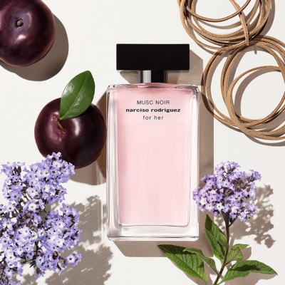 Musc Noir For Her Set Regalo EDP 100 Ml. + BL 50 Ml. + TS 10 Ml. Musc Noir For Her Set Regalo EDP 100 Ml. + BL 50 Ml. + TS 10 Ml.